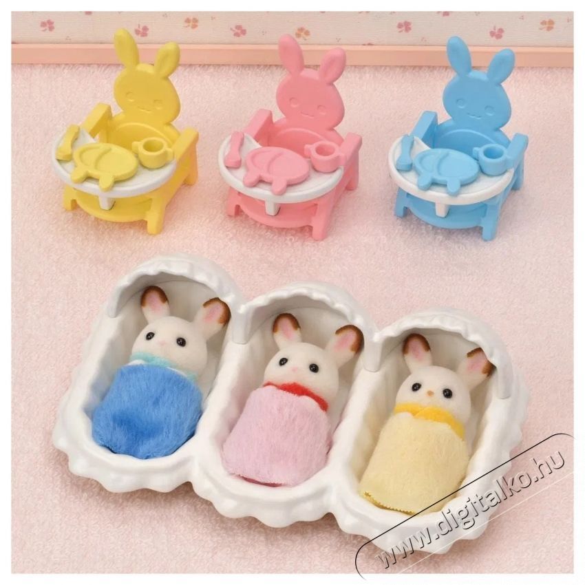 Sylvanian Families Gondoz&oacute;k&eacute;szlet h&aacute;rmas ikrekhez H&aacute;ztart&aacute;s / Otthon / K&uuml;lt&eacute;r - J&aacute;t&eacute;k / Sport - J&aacute;t&eacute;kfigura - 532277