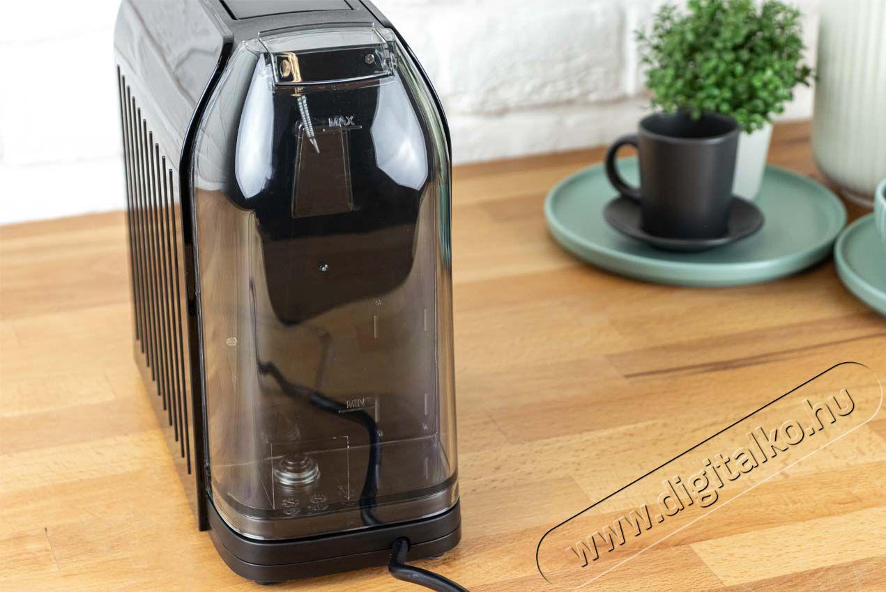 Tchibo Cafissimo Easy kapszul&aacute;s k&aacute;v&eacute;főző - fekete Konyhai term&eacute;kek - K&aacute;v&eacute;főző / k&aacute;v&eacute;&ouml;rlő / kieg&eacute;sz&iacute;tő - Kapszul&aacute;s / podos k&aacute;v&eacute;főző - 353442