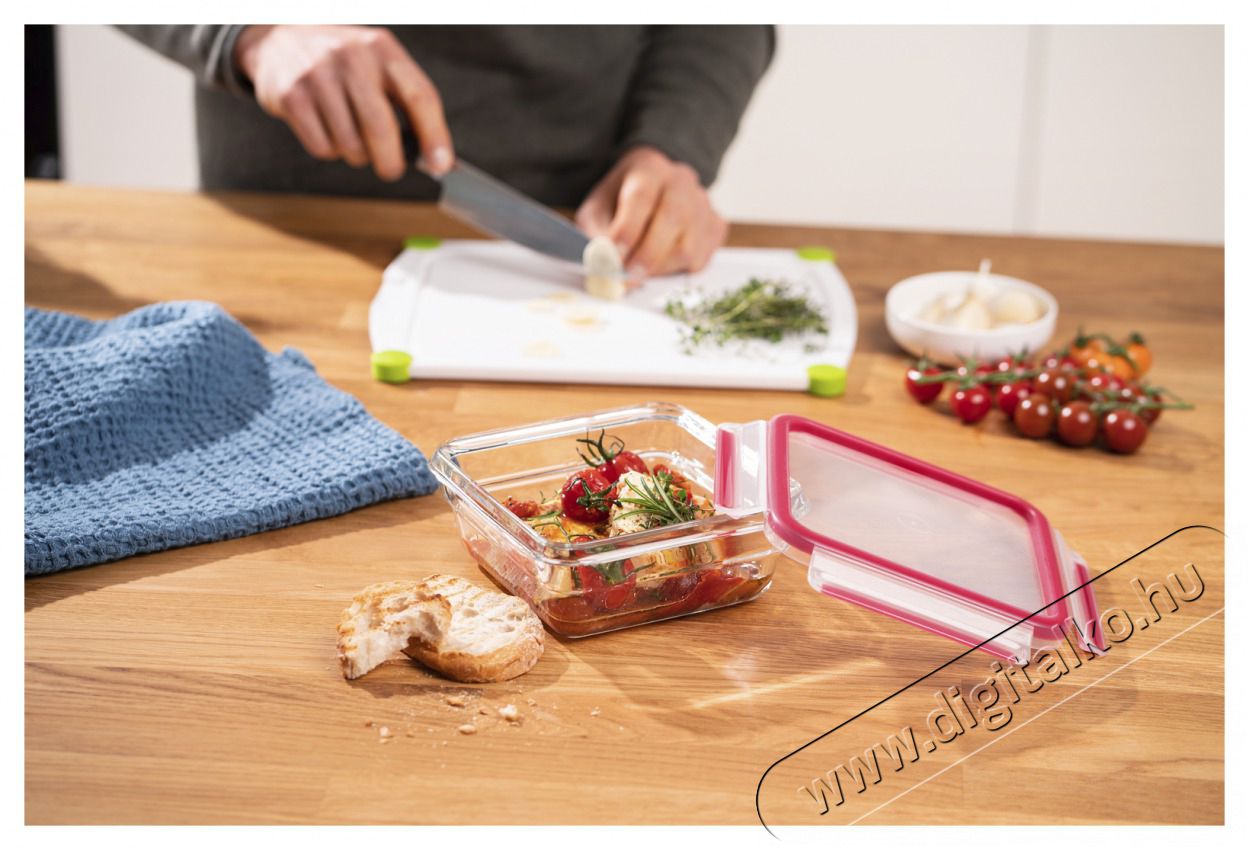 Tefal N1041410 N&eacute;gysz&ouml;gletű &uuml;veg t&aacute;rol&oacute;ed&eacute;ny  0,8 l Konyhai term&eacute;kek - Konyhai eszk&ouml;z - Egy&eacute;b konyhai eszk&ouml;z - 465237