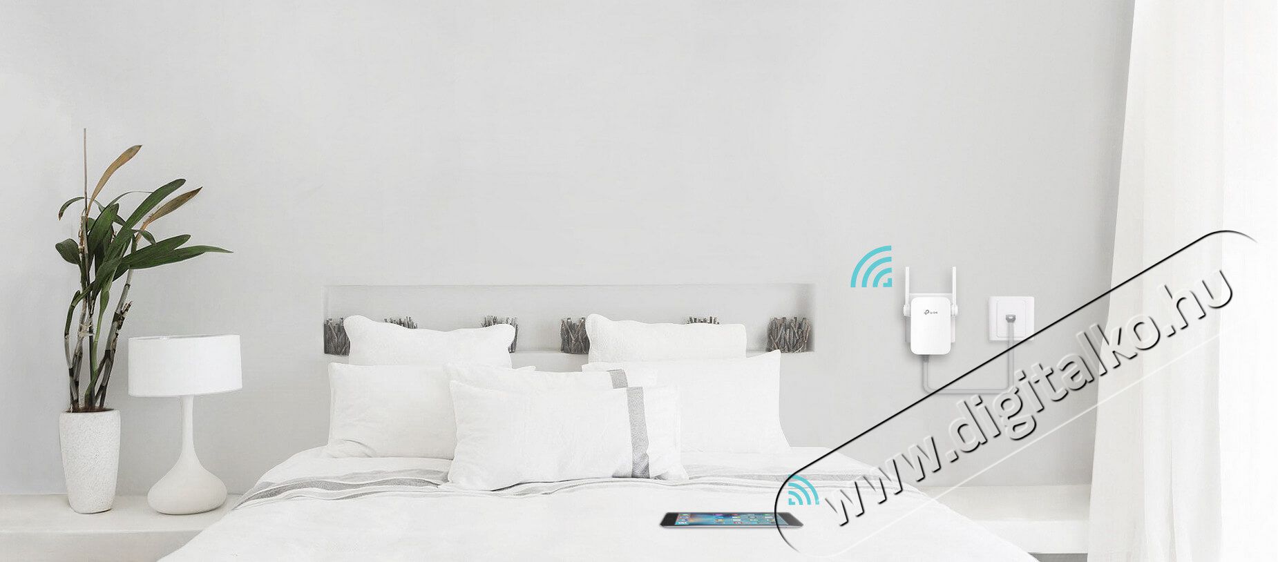 TP-LINK RE305 AC1200 Wi-Fi Lefedetts&eacute;gn&ouml;velő Iroda &eacute;s sz&aacute;m&iacute;t&aacute;stechnika - H&aacute;l&oacute;zat - Lefedetts&eacute;gn&ouml;velő / jeltov&aacute;bb&iacute;t&oacute; - 333525