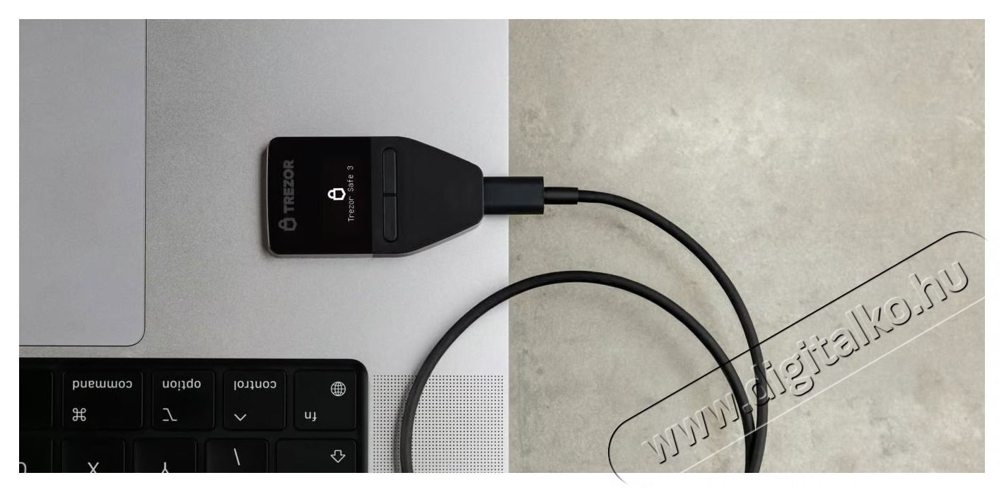 Trezor Safe 3 - Solar Gold hardver p&eacute;nzt&aacute;rca Mobil / Kommunik&aacute;ci&oacute; / Smart - Okos eszk&ouml;z - Egy&eacute;b okos eszk&ouml;z - 529102