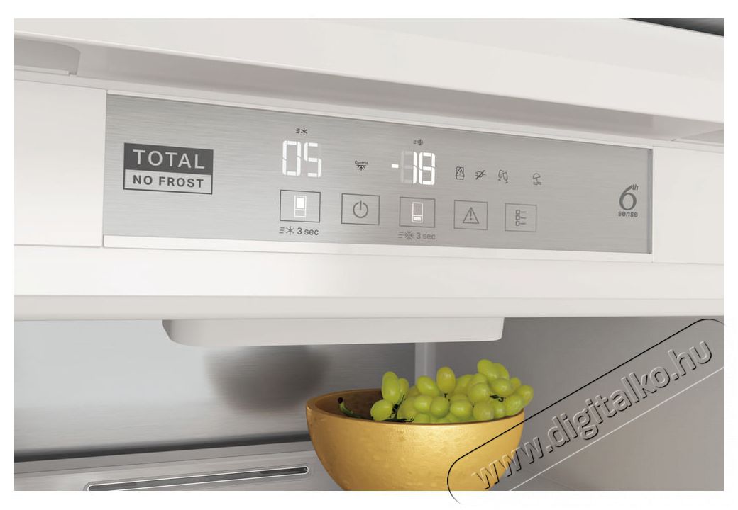 Whirlpool WHC18 T573 HŰTŐ BE&Eacute;P&Iacute;THETŐ ALULFAGYASZT&Oacute;S Konyhai term&eacute;kek - Hűtő, fagyaszt&oacute; (be&eacute;p&iacute;thető) - Alulfagyaszt&oacute;s kombin&aacute;lt hűtő - 372665