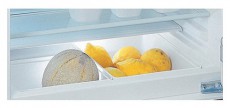 Whirlpool WBUL021 HŰTŐ BE&Eacute;P&Iacute;THETŐ EGYAJT&Oacute;S Konyhai term&eacute;kek - Hűtő, fagyaszt&oacute; (be&eacute;p&iacute;thető) - Egyajt&oacute;s hűtő - 502917